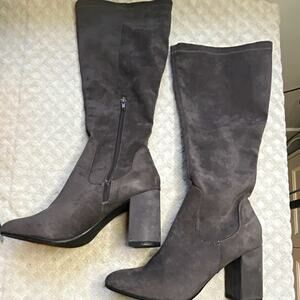 esprit Women’s Gray Faux Leather Mid-Calf Boots Pointed Toe Side Zip Size 8